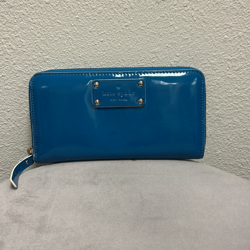 Kate Spade Blue Wallet - Picture 3 of 14